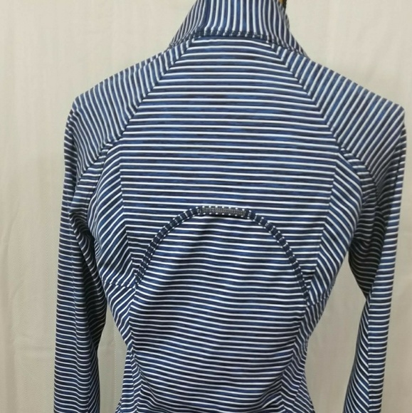 Athleta Quarter Zip pull over - Picture 8 of 8